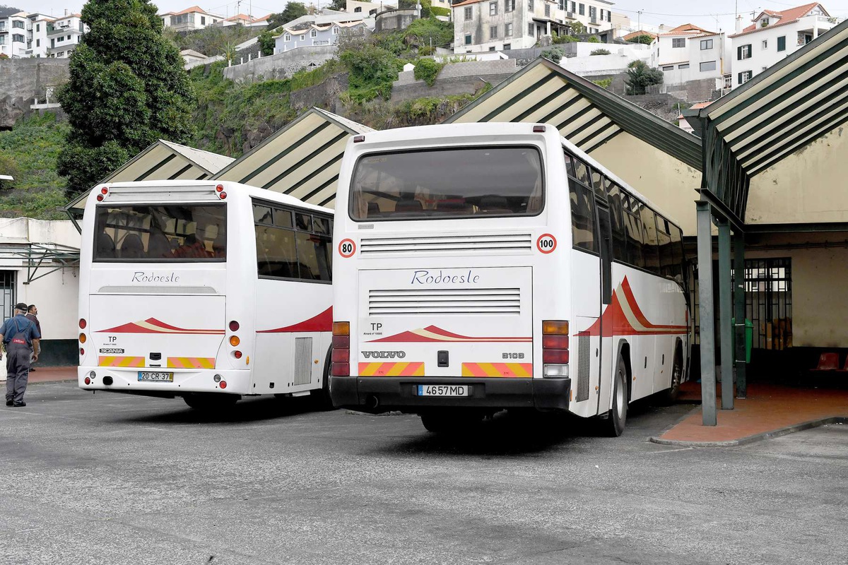 Muitos dos autocarros que realizam o serviço de transporte público de passageiros interurbano não deverão sair da estação esta quarta-feira devido à greve.&nbsp;