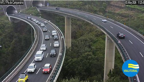 O sinistro está a causar filas superiores a 1 quilómetro