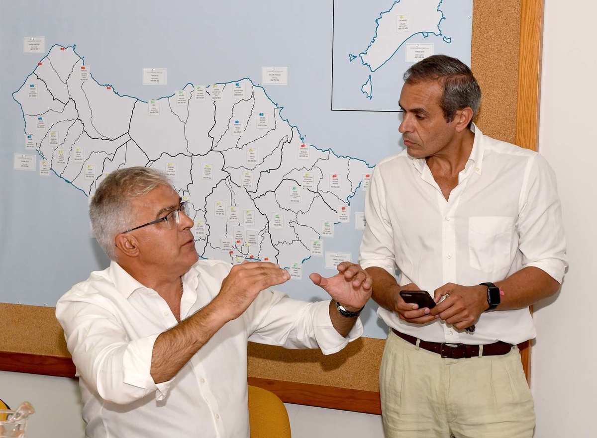 Carlos Pereira entende que a reflexão&nbsp;é decisiva "para mobilizar o partido e juntar diferentes facções e divisões que foram sendo acumuladas".