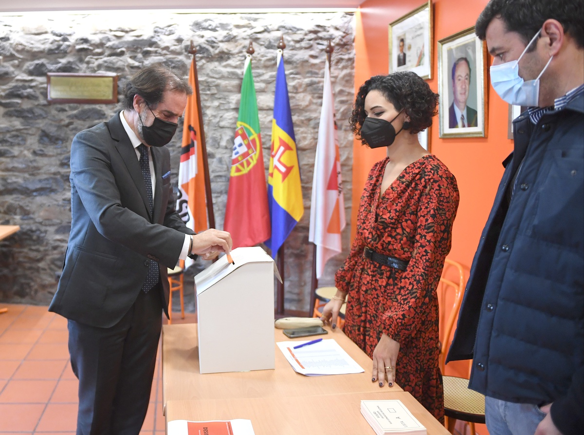 Miguel Albuquerque é o único candidato à liderança do PSD-Madeira.