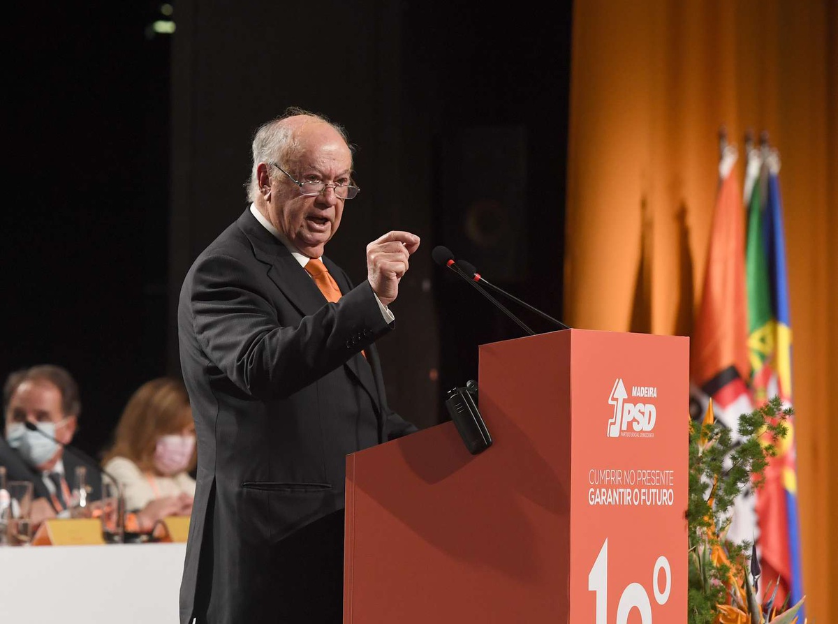 Alberto João Jardim não deverá marcar presença, tal como Luís Montenegro. Foto Hélder Santos/ASPRESS