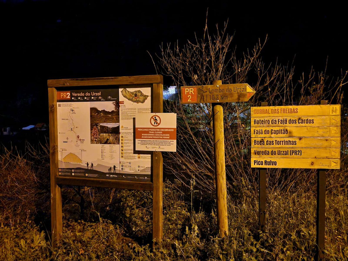 Bombeiros e polícia florestal estão, neste momento, a subir a vereda que liga o Curral das Freiras à Boaventura.&nbsp;