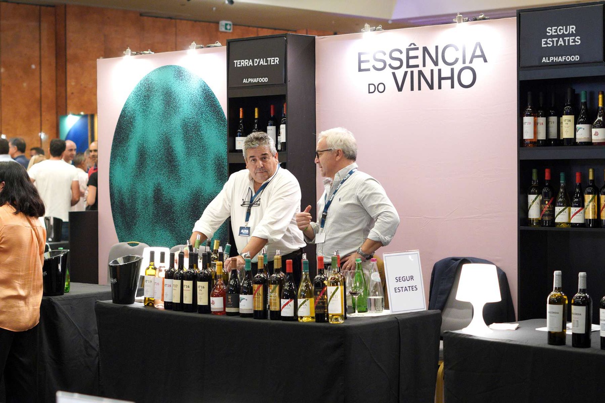 O espaço abre ao público na próxima sexta-feira, entra as 18 e as 22 horas.&nbsp;