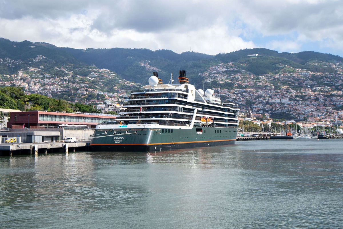 Fotos do luxuoso navio expedicionário 'Seabourn Pursuit'.&nbsp;