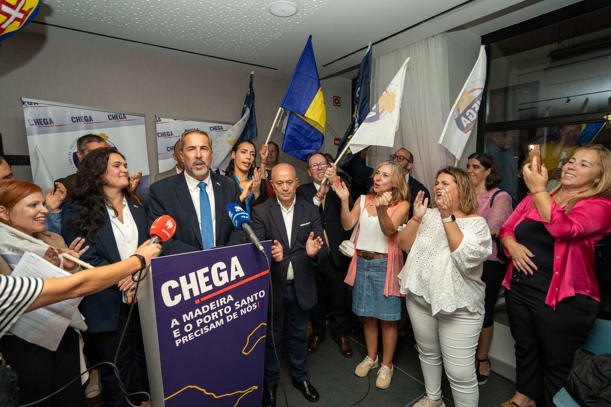 Deputados eleitos pela primeira vez à ALM pelo Chega (Miguel Castro, Magna Costa, Celestino Sebastião e Maíza Fernandes).