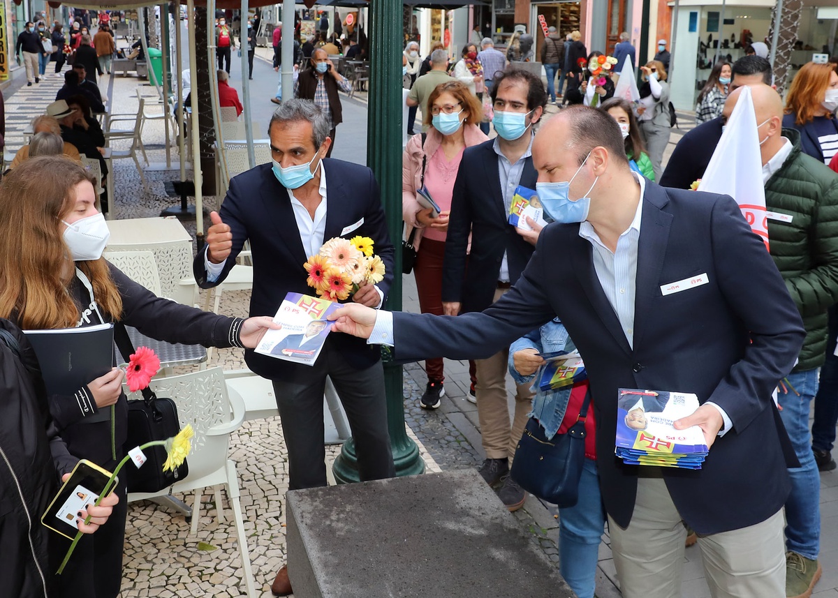 Pereira destacou a energia que foi encontrando pela rua.