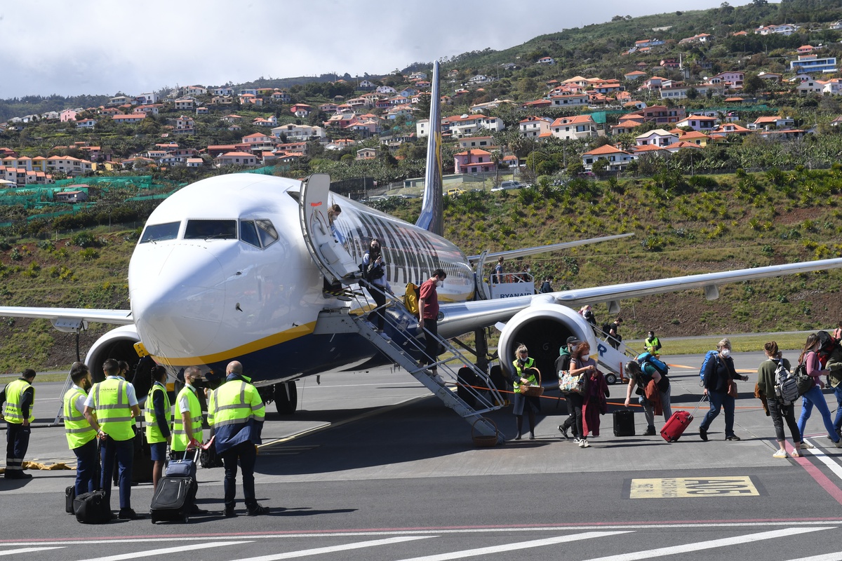 Operação da companhia iniciou-se a 29 de Março.