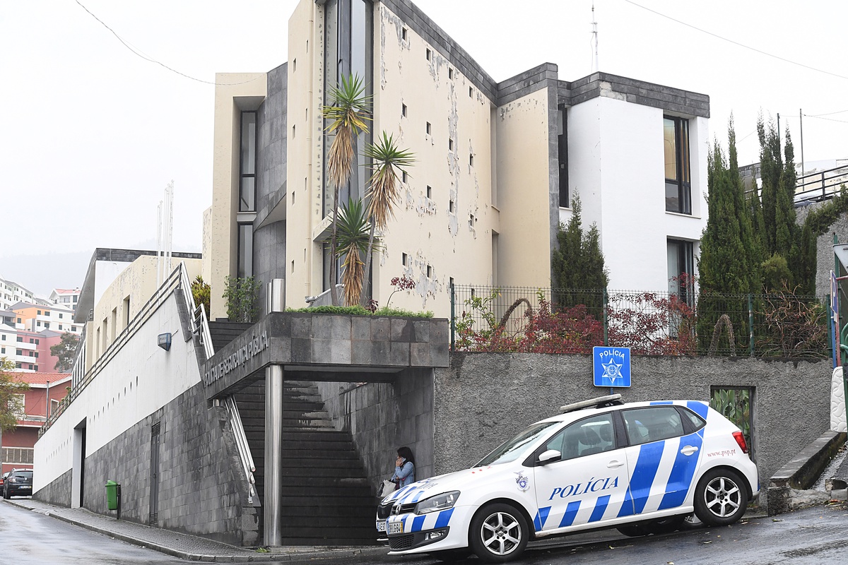 A esquadra da PSP em Câmara de Lobos passou a contar com mais cinco agentes. Foto ASPRESS