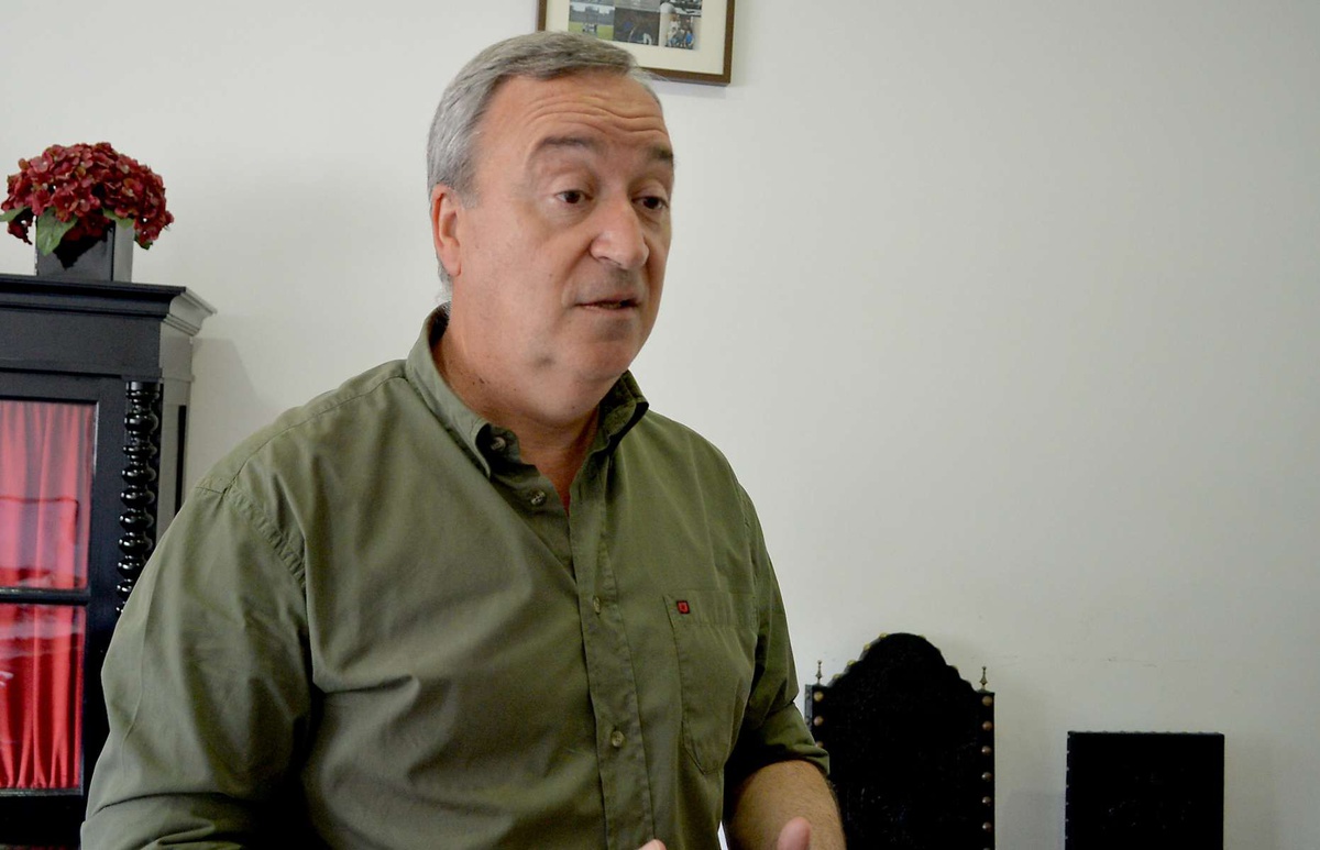 António Pires, presidente do Conselho Executivo da escola.&nbsp;