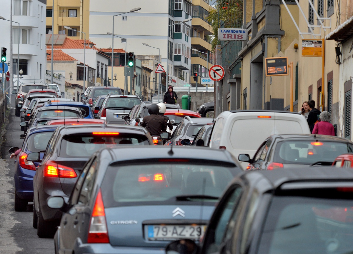 Mobilidade no Funchal continua a ser tema de discussão. Foto ASPRESS