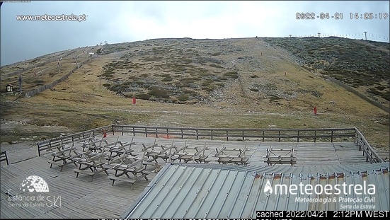 O mesmo local na Serra da Estrela ontem à tarde.