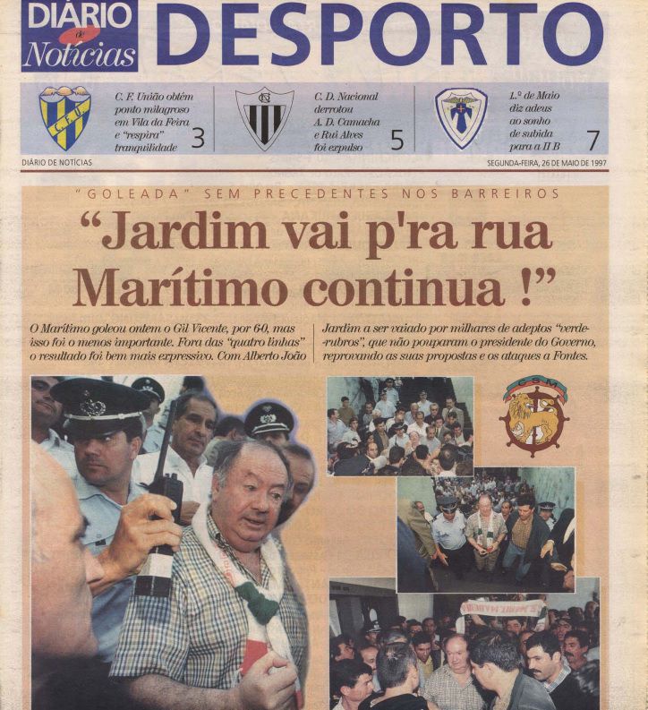 A primeira página da secção de Desporto do DIÁRIO no dia posterior à vaia de 25 de Maio de 1997. FOTOS AGOSTINHO SPÍNOLA