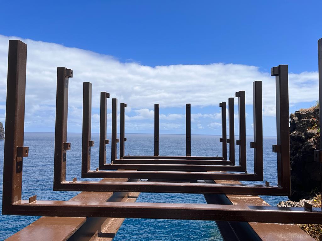 Plataforma suspensa pretende atrair mais gente ao ponto de interesse turístico.