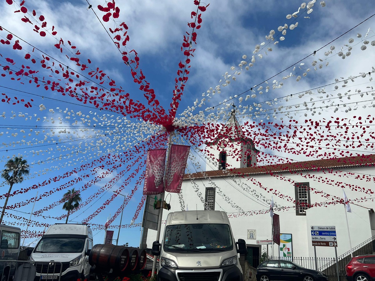 File:Mercado do Estreito de Câmara de Lobos, Madeira, Portugal