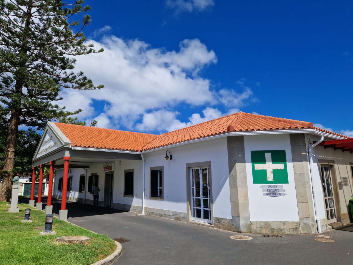 Serviço de urgência da Ilha Dourada tem sentido maior afluência.