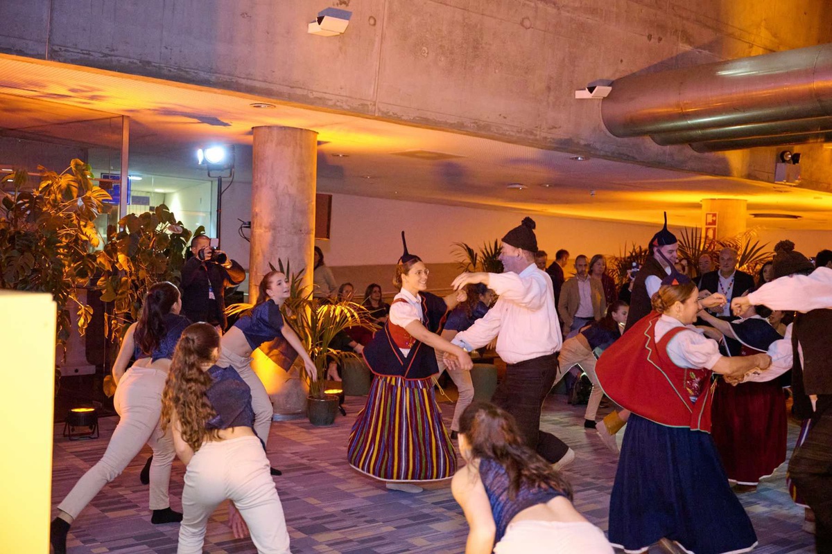 Escola de Dança e o Grupo Folclórico da Camacha
