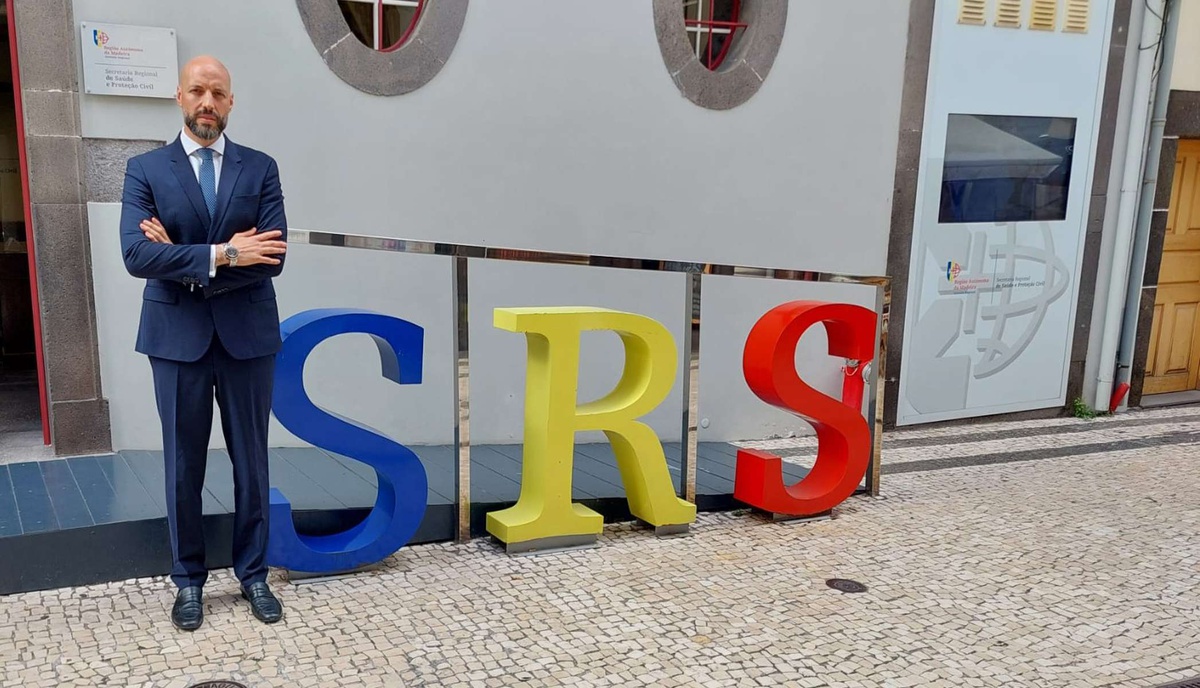 Deputado do Chega reuniu-se esta terça-feira com a secretária regional de Saúde e Protecção Civil.&nbsp;