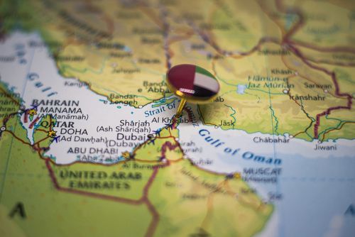 O Estreito de Ormuz é a única ligação entre o Golfo Pérsico e os oceanos