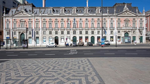 O acordo vai ser assinado neste edifício.&nbsp; Foto DR/Presidência do Conselho de Ministros