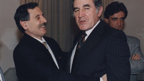 O primeiro presidente da Assembleia da Madeira foi Emanuel
Rodrigues, já falecido, que se cruzou várias vezes com Eanes.