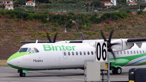 Na origem do problema terão estado alguns bilhetes emitidos pela Binter.&nbsp;