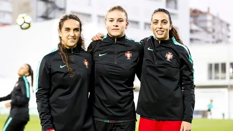 Laura Luís, Telma Encarnação e Fátima Pinto, as madeirenses que já integraram a selecção A feminina.