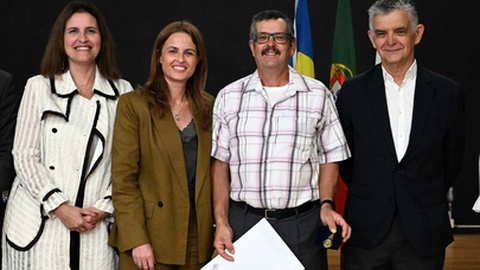 José Alberto Abreu foi um dos oito dadores de sangue que homenageados esta segunda-feira, de um conjunto de 312 distinguidos, numa cerimónia que contou com a secretária regional de Saúde e Protecção Civil, bem como vários elementos do Serviço de Saúde da Região.&nbsp;