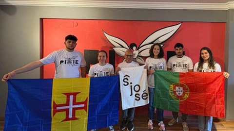 Colaboradores da Casa São José no último dia da formação sobre cyberbullying, no âmbito do programa Erasmus+.