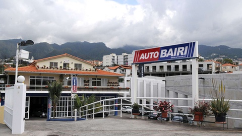 O processo de insolvência do stand de automóveis 'Auto Bairi' teve início em 2011 mas só ficou concluído há uma semana. Foto Teresa Gonçalves/Arquivo DIÁRIO