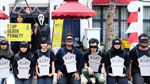 Após protestos, a aplicação da pena de morte está suspensa desde 2016. Foto&nbsp;Vellen Augustine/Jakarta Post