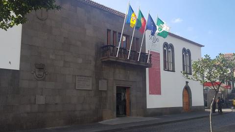 Edifício dos Paços do Concelho de Santa Cruz