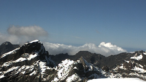 Imagem desta tarde captada pela Webcam no Pico do Areeiro