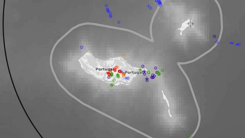 Descargas eléctricas atmosféricas sobre a ilha da Madeira e imediações