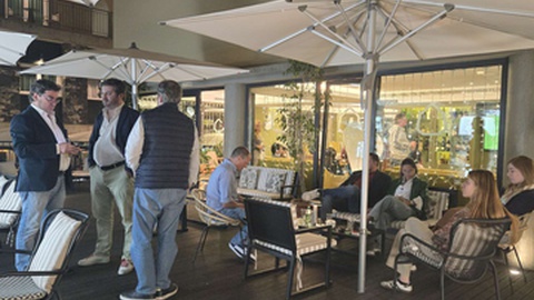 O grupo dividiu-se em três espaços.&nbsp;&nbsp; 