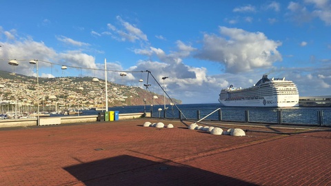 Praça CR7, dia 22 de Novembro de 2025.