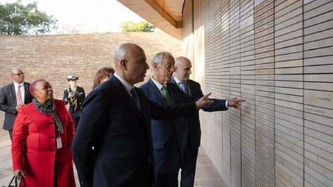 Presidente da República visitou ontem o Freedom Park, em Pretória.&nbsp; &nbsp;Foto DR/Presidência da República/Miguel Figueiredo Lopes