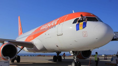 O início desta operação “já trouxe uma diminuição naquilo que eram os preços anormais e absurdos que se praticavam” nas viagens para o Porto Santo.