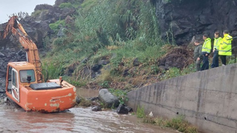 Equipas têm estado no terreno a monitorizar as diferentes linhas de água.&nbsp;