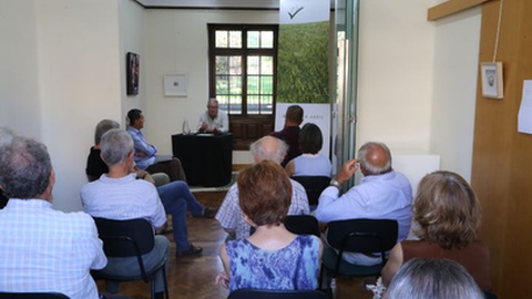 As 'Conservas de Abril' continuam até final de Agosto, na Galeria Anjos Teixeira.