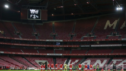 A Federação Portuguesa de Futebol decretou o cumprimento um minuto de silêncio em todos os encontros que organiza, em memória do futebolista Alex Apolinário.