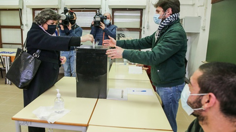 Foto&nbsp;TIAGO PETINGA/LUSA