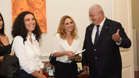 Liliana Sousa, ao centro, que concorre a bastonária dos nutricionistas pela 'Lista B', esteve na Madeira estes dias, fazendo-se acompanhar, nas várias visitas, por Diana Silva, candidata ao Conselho Geral da Ordem pelo círculo da Madeira.