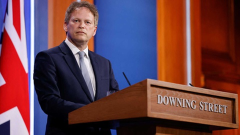 Secretário dos Transportes britânico, Grant Shapps.