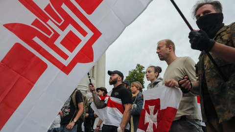 Bielorussos a viver na Ucrânia com activistas ucranianos protestam&nbsp;contra regime de Lukashenko