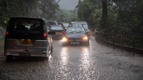 Passagem do&nbsp;tufão Lionrock por Hong Kong esta sexta-feira, 8 de Outubro