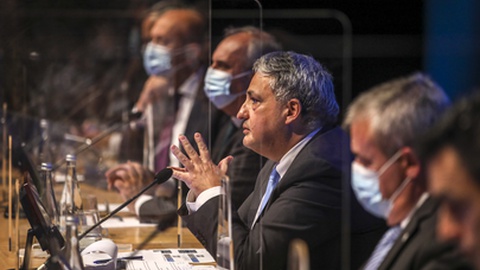 A CGD, liderada por Paulo Macedo (em primeiro plano), fez uma proposta de aumento salarial de 0,4%.&nbsp; &nbsp;Foto&nbsp;ANDRÉ KOSTERS/LUSA