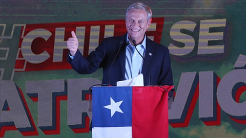 O candidato da extrema-direita. Foto EPA/ELVIS GONZALEZ
