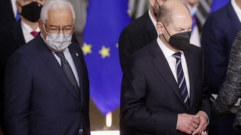 Foto EPA/OLIVIER HOSLET 
