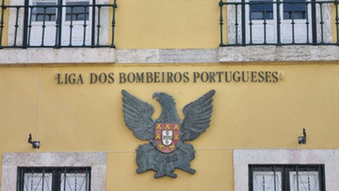 Foto DR/Facebook/Liga dos Bombeiros Portugueses