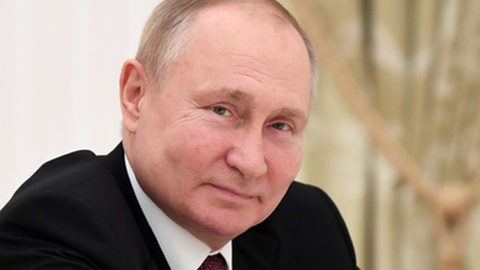 Putin mandou porta-voz do Kremlin deitar 'água na fervura' num momento de tensão com os EUA e a NATO. Foto EPA/PAVEL BEDNYAKOV/KREMLIN POOL/SPUTNIK
